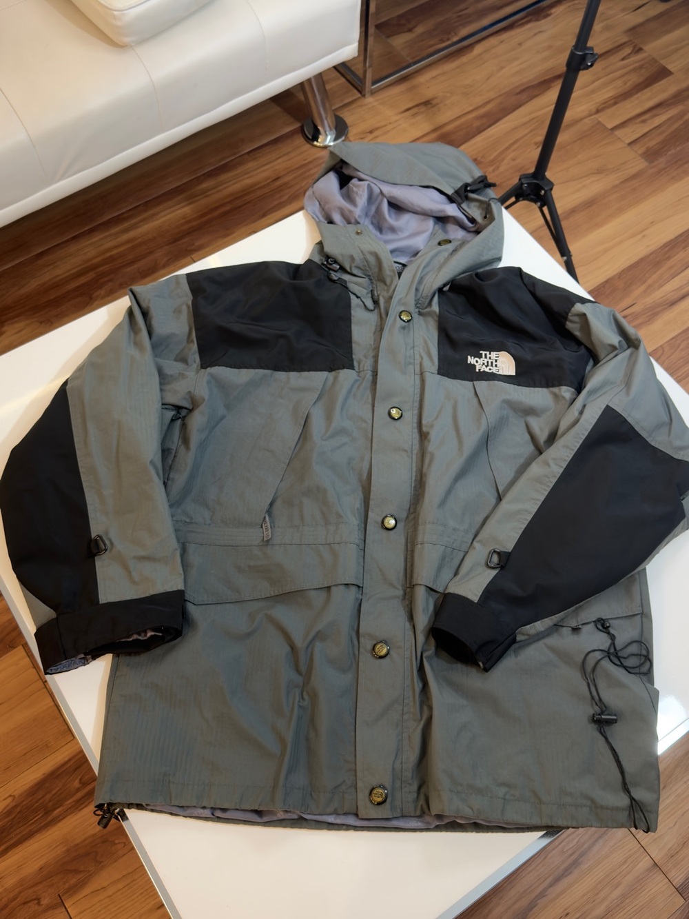 The north face gore-tex hooded jacket gray black size xxl
